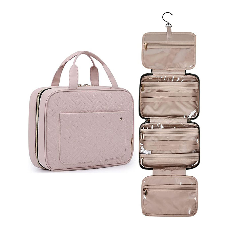 How Can a Cosmetic Bag Make Your Daily Routine Less Messy?